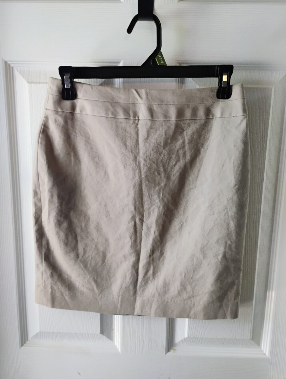 Banana Republic Cream Straight Mini Skirt